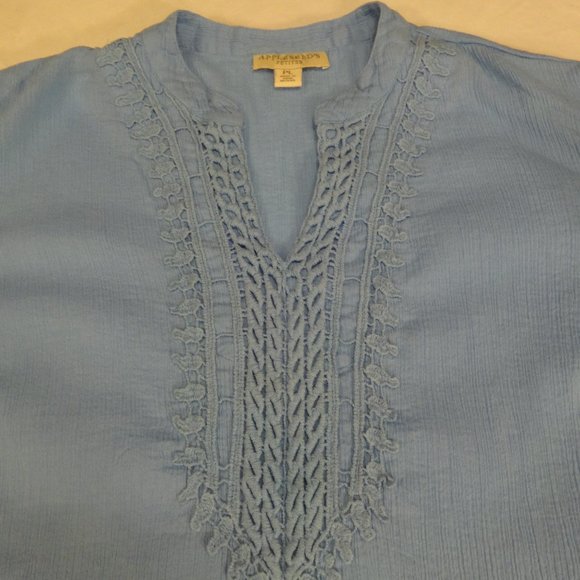 Appleseed's 3/4 length sleeve lightweight blouse - Picture 3 of 7